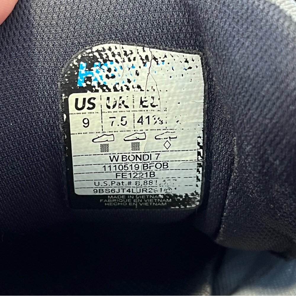 Hoka Bondi Sneakers Womens size 9 - Picture 3 of 12